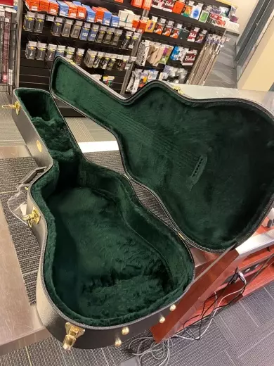 Martin Guitars - D-12E KOA 8